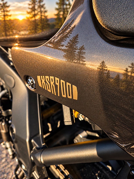 Yamaha XSR900 6 of 8