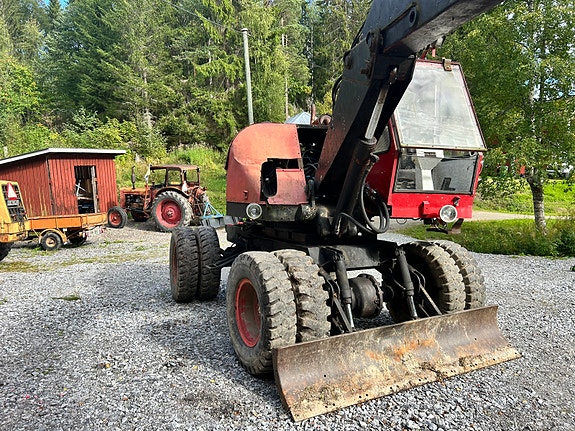 Atlas 1202 4 of 8