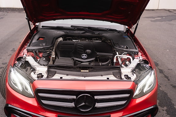 Mercedes-Benz E 220 d 15 of 15