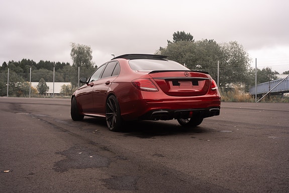 Mercedes-Benz E 220 d 10 of 15
