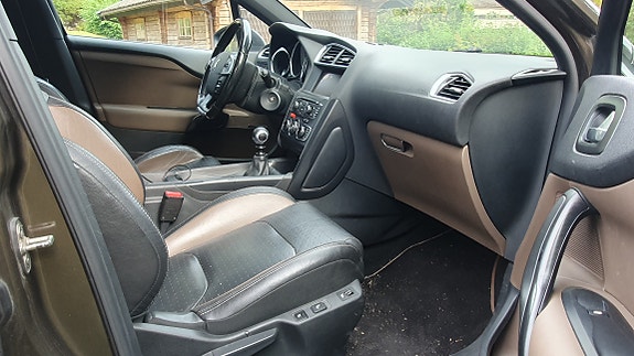 Citroen DS4 3 of 5