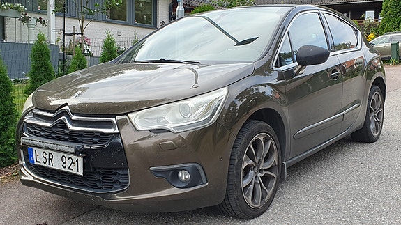 Citroen DS4 2 of 5
