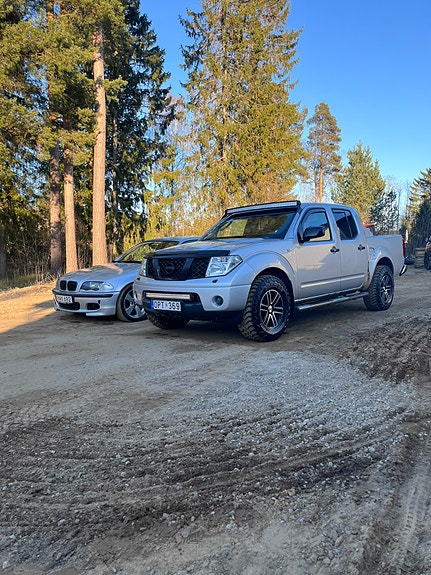 Nissan Navara 8 of 8