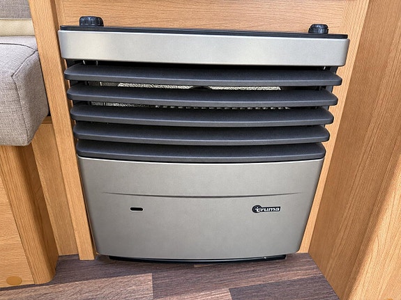 Knaus Sport 500 EU | Långbäddar | 1300kg 16 of 18