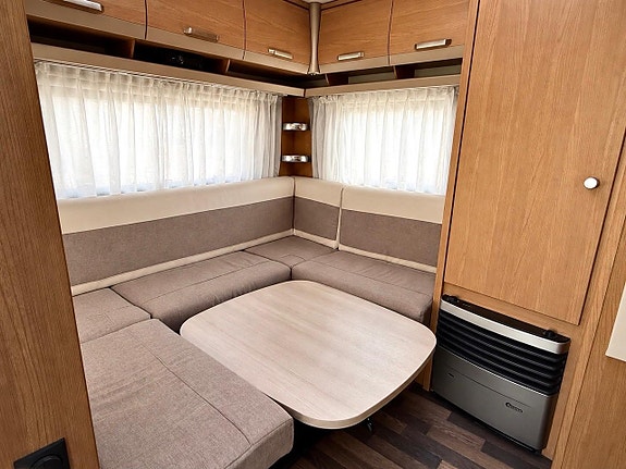 Knaus Sport 500 EU | Långbäddar | 1300kg 9 of 18