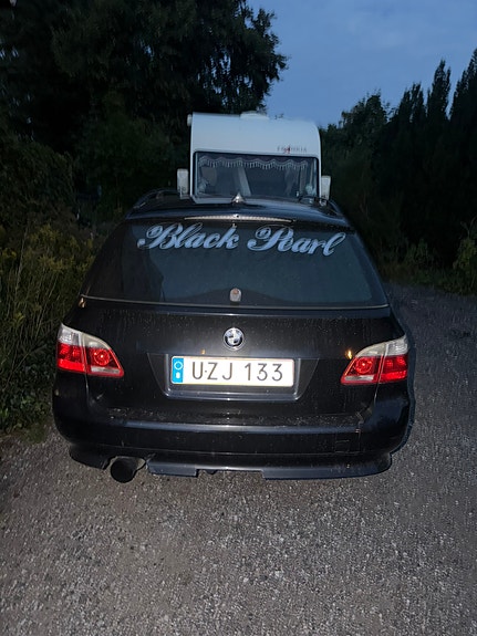 BMW 525i 7 of 12