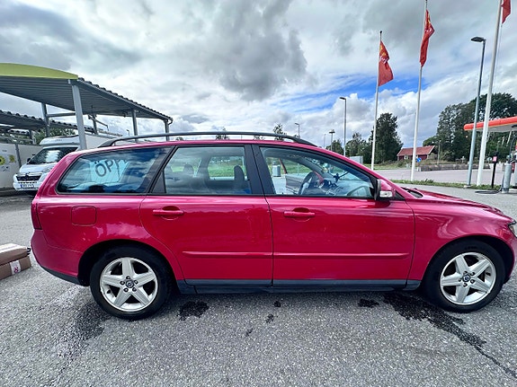 Volvo V50 9 of 22