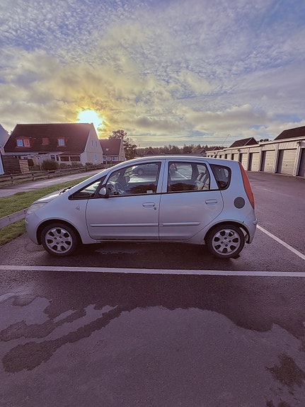 Mitsubishi Colt 5 of 6