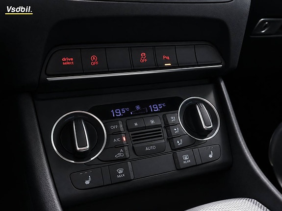 Audi Q3 24 of 30