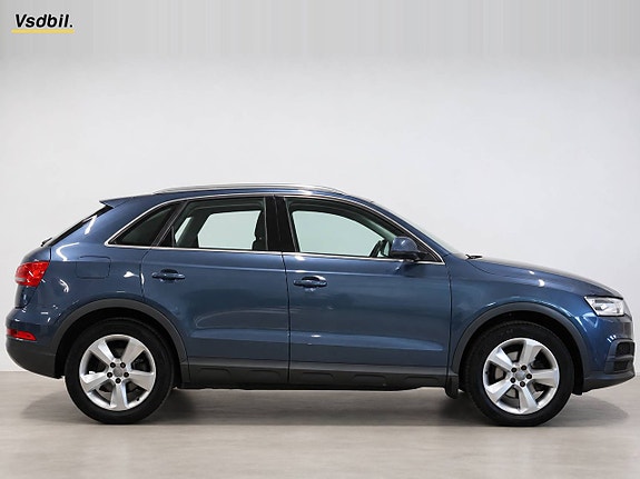 Audi Q3 4 of 30