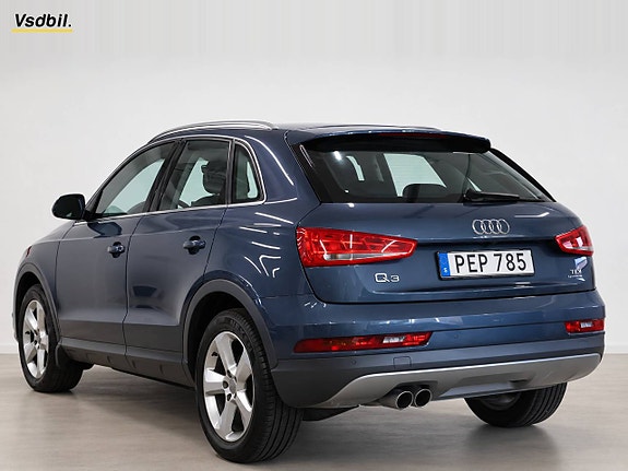 Audi Q3 7 of 30