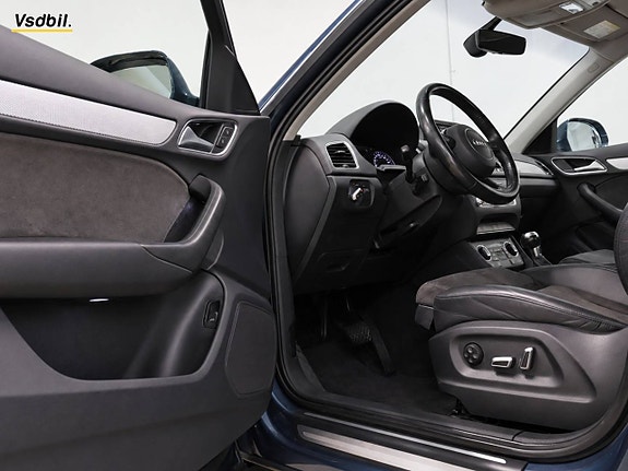 Audi Q3 9 of 30