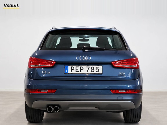 Audi Q3 6 of 30