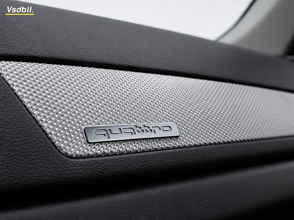 Audi Q3 22 of 30