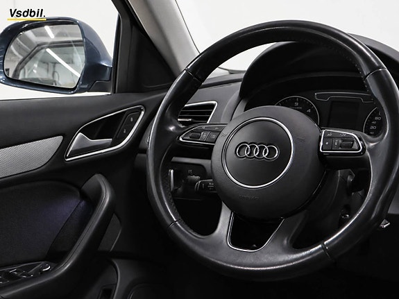 Audi Q3 12 of 30