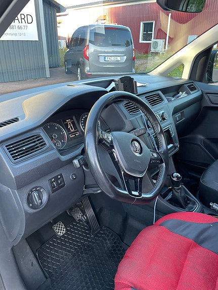 Volkswagen Caddy 4 of 8