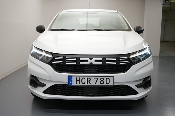 Dacia Sandero 11 of 12