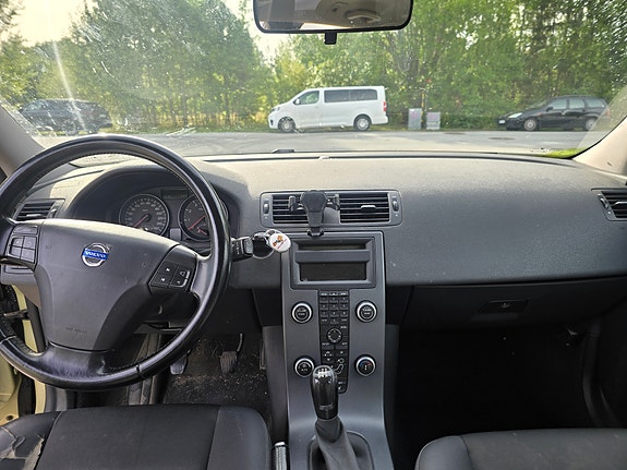 Volvo V50 9 of 10