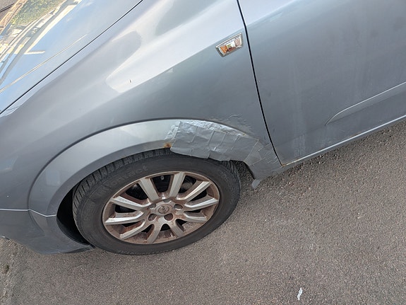 Opel Astra 5 of 8