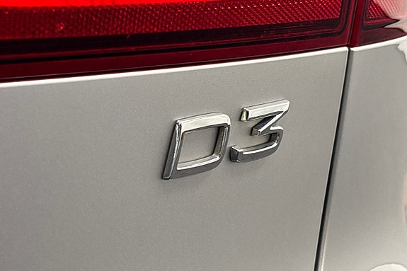 Volvo V90 17 of 23