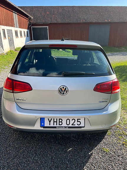 Volkswagen Golf VII 4 of 14