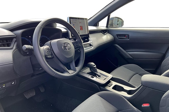 Toyota Corolla Cross 14 of 25
