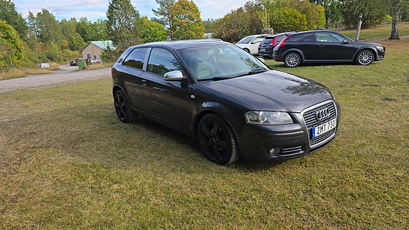 Audi A3 2 of 14