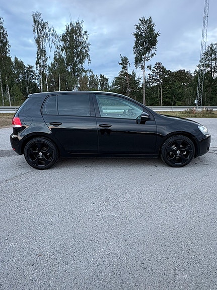 Volkswagen Golf VI 5 of 5