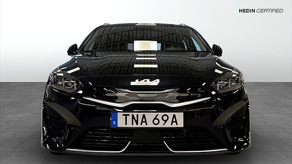 Kia Ceed 8 of 13