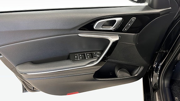 Kia Ceed 11 of 13