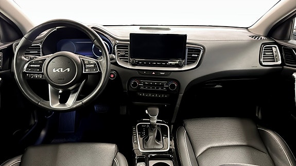 Kia Ceed 4 of 13