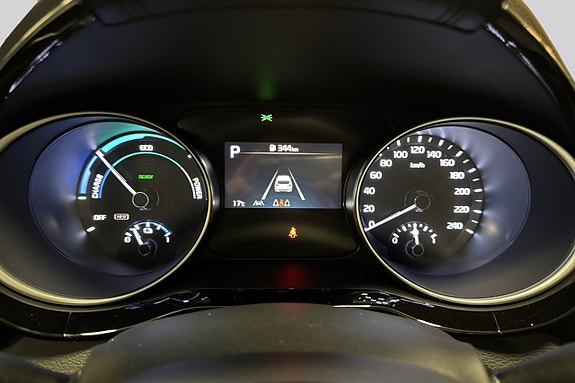 Kia XCeed 8 of 16