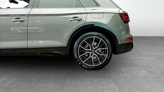 Audi Q5 6 of 12