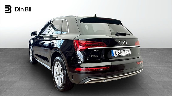 Audi Q5 3 of 12