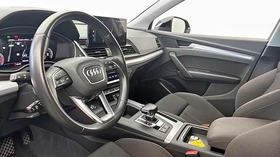 Audi Q5 7 of 12