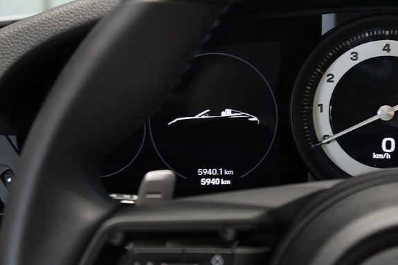 Porsche 911 Targa 4 13 of 16