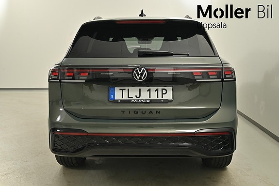 Volkswagen Tiguan 9 of 13