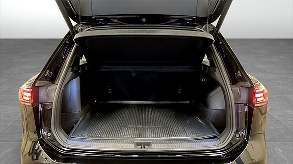 Volkswagen Tiguan 13 of 26