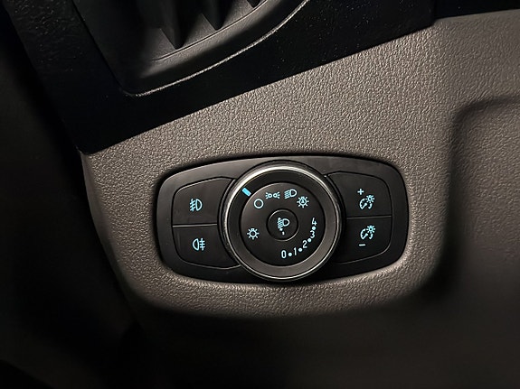 Ford Transit Connect 15 of 30
