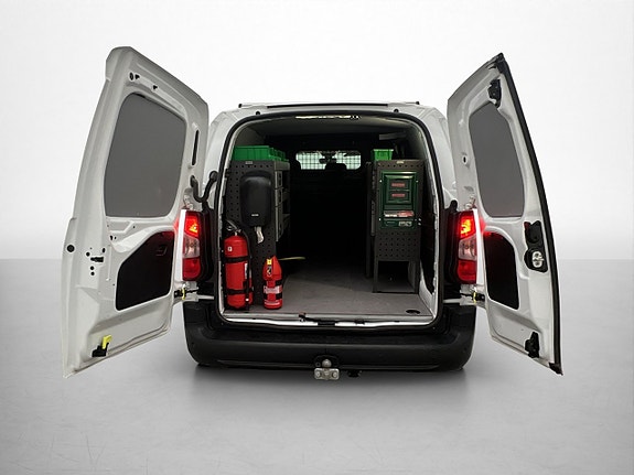 Peugeot e-Partner 13 of 30