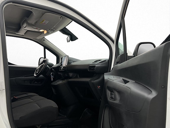 Peugeot e-Partner 29 of 30