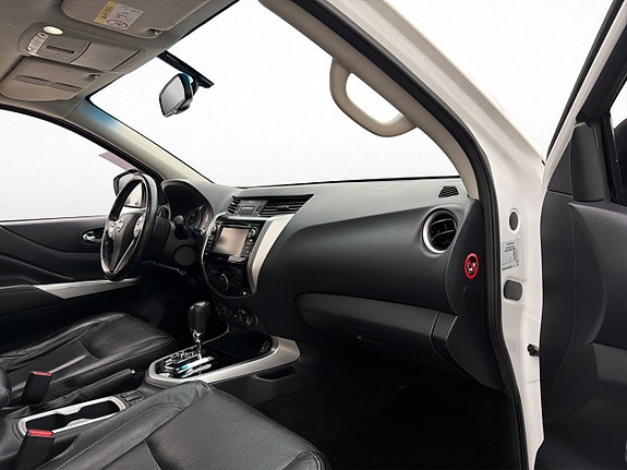 Nissan Navara 29 of 30