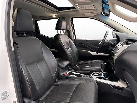Nissan Navara 28 of 30