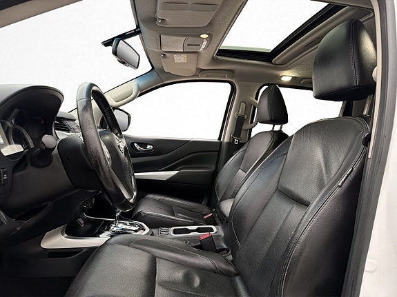Nissan Navara 15 of 30