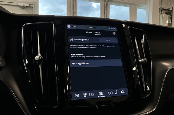 Volvo XC60 27 of 28