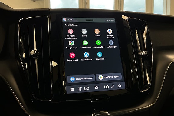 Volvo XC60 15 of 28