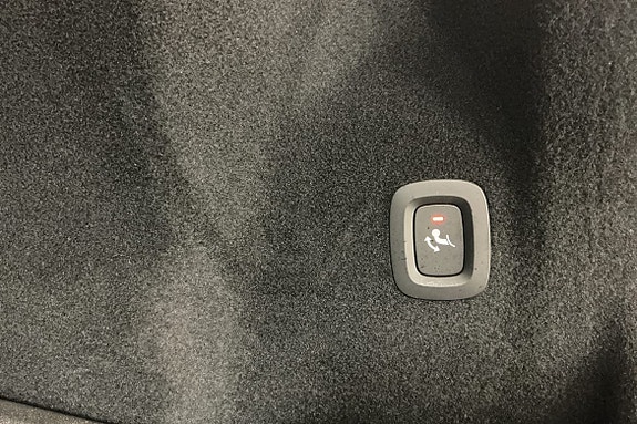 Volvo XC60 21 of 28