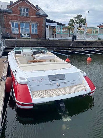 Chris Craft Corsair 28 2003 Finland 2 of 12