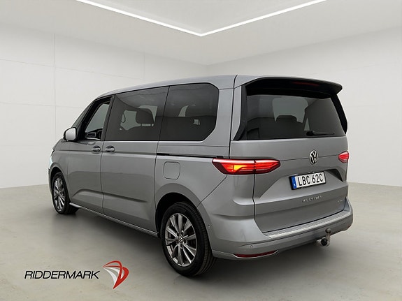 Volkswagen Multivan 7 of 30