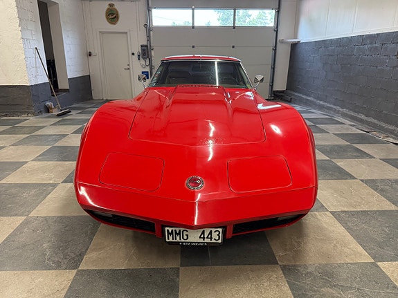 Chevrolet Corvette 5 of 26